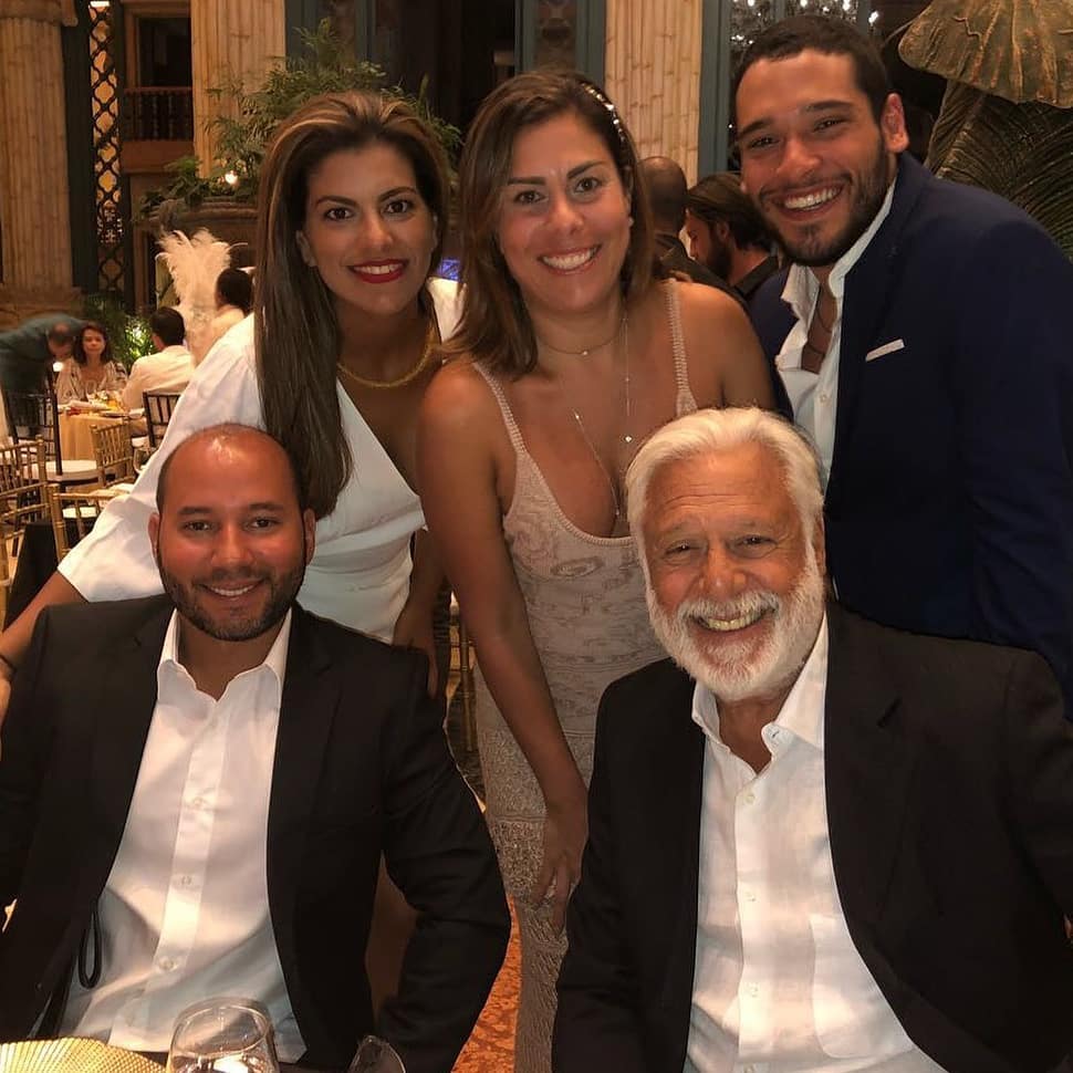 Antonio Fagundes com os quatro filhos: Antonio Fagundes Neto, Diana, Dinah e Bruno
