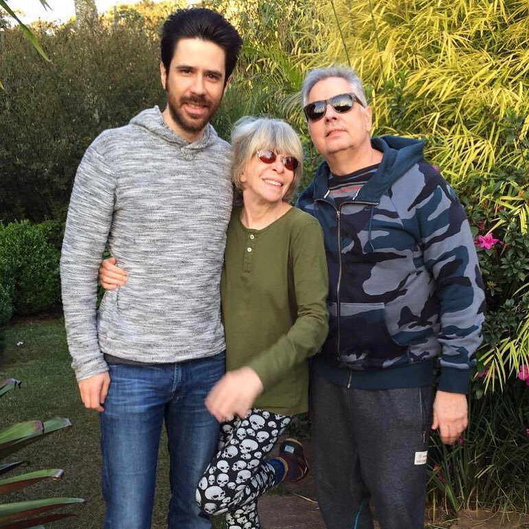João Lee e os pais, Rita Lee e Roberto de Carvalho