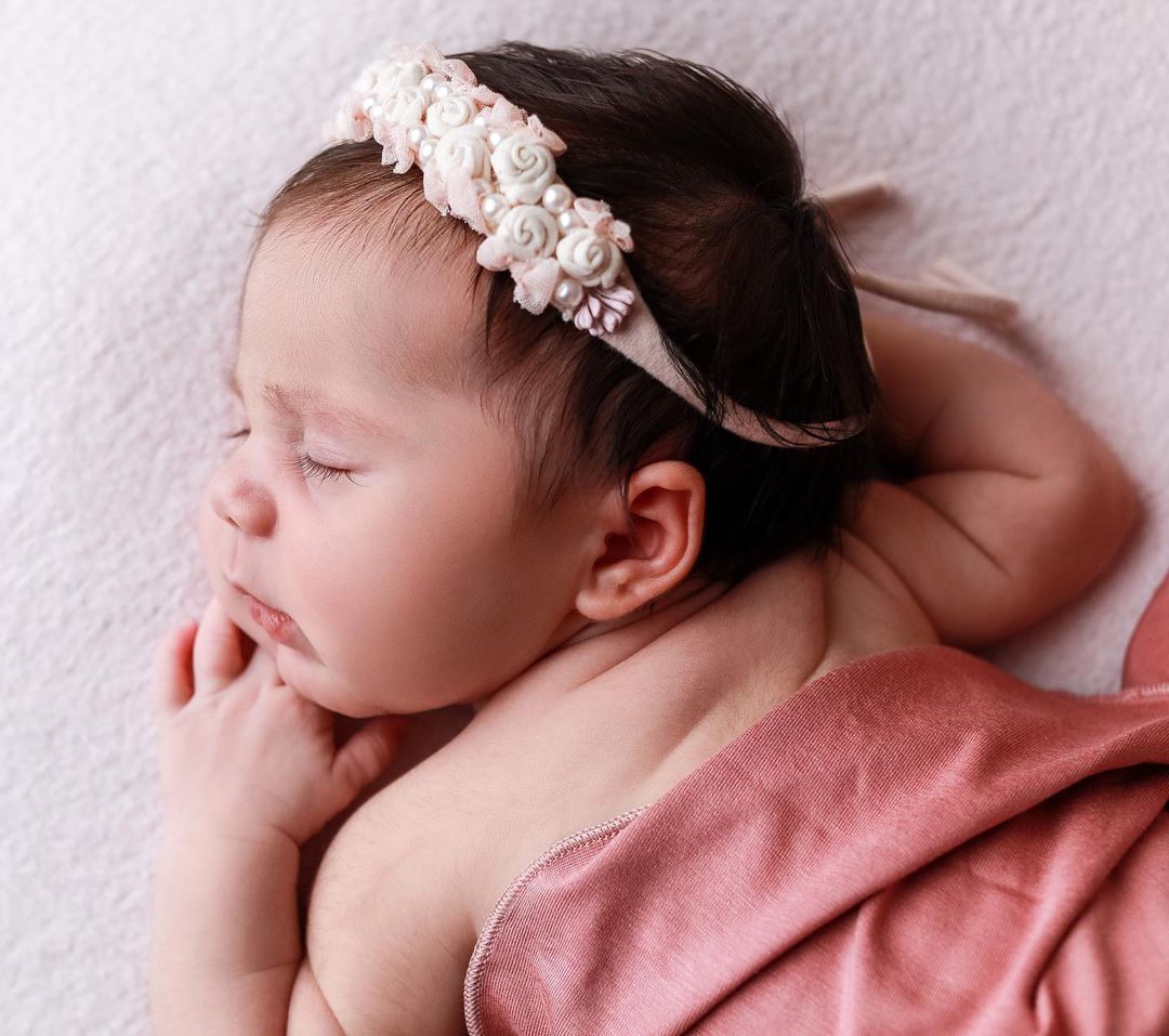 Lua, filha de Viih Tube e Eliezer