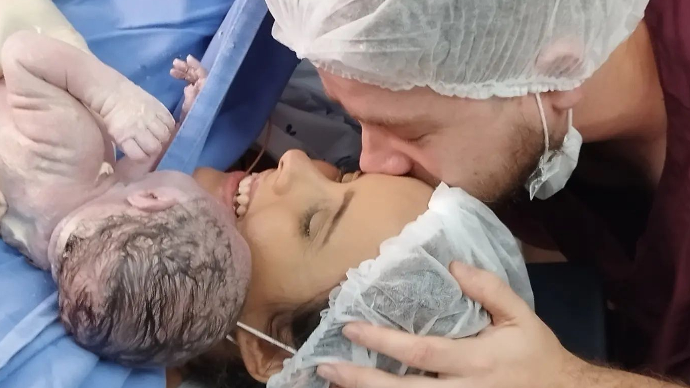 Pedro Malta agora é pai de Dante, fruto de seu relacionamento com Fernanda Malta