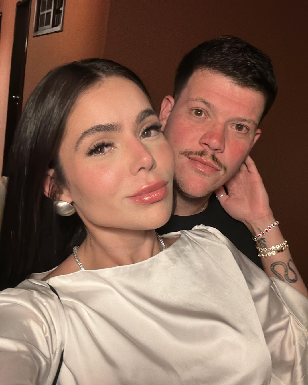 Thaís Vasconcellos e Ferrugem