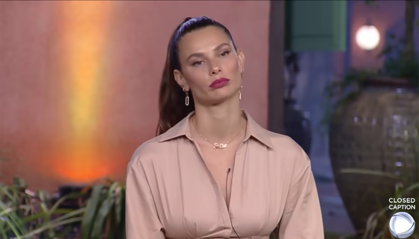 Ex-peoa Dayane Mello