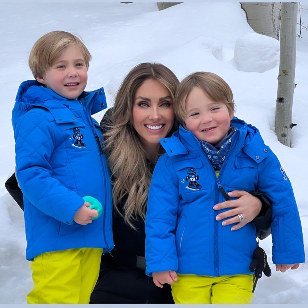 Anahí e os filhos, Manuel e Emiliano