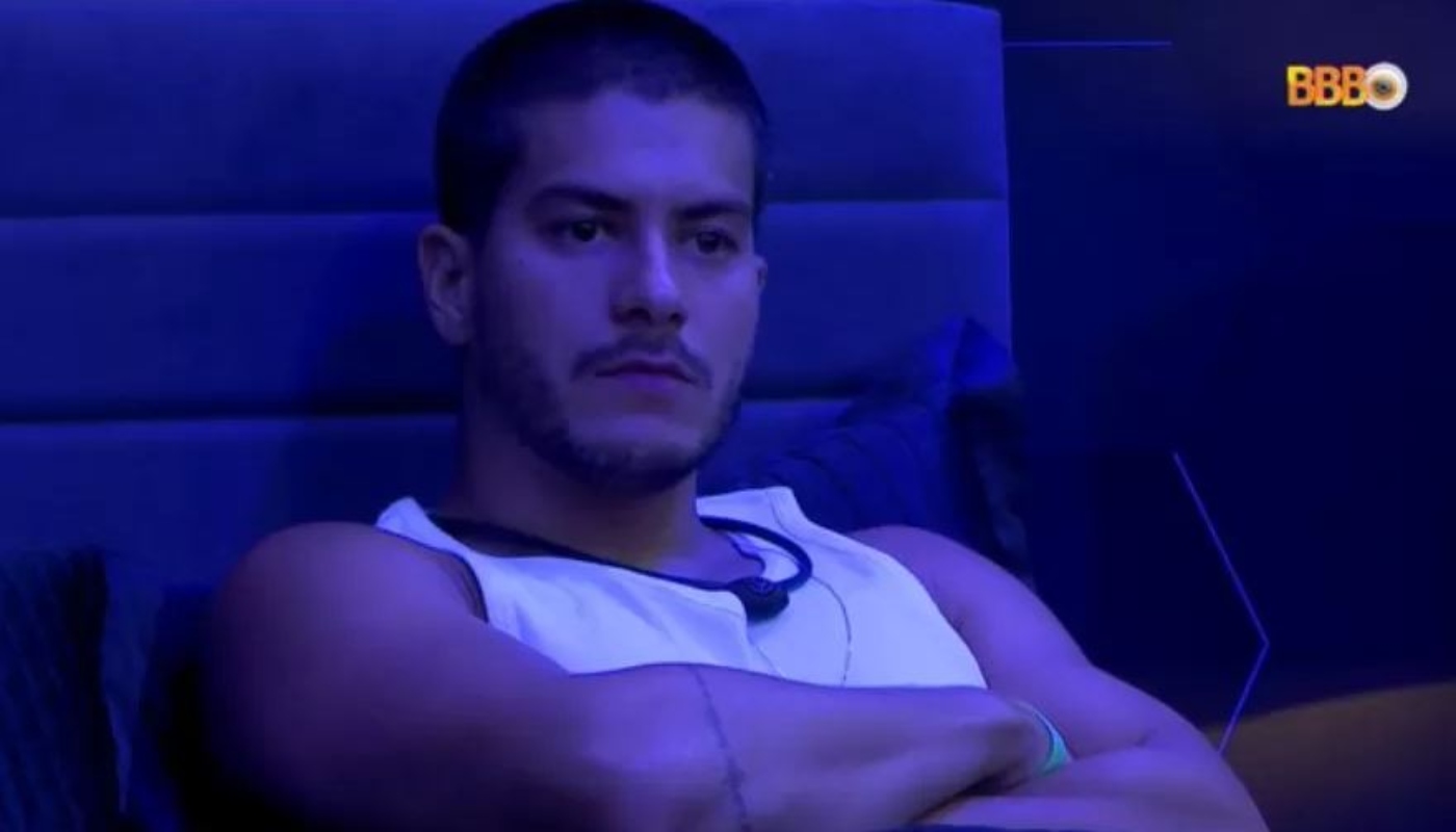 Arthur Aguiar no quarto secreto do BBB22