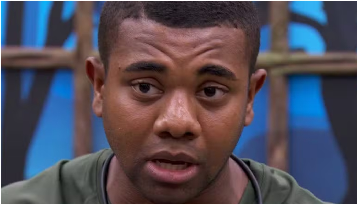 Davi se explica para Nizam no BBB24