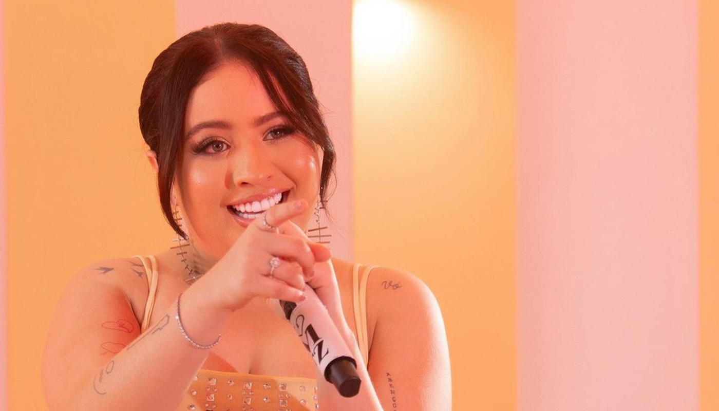 Cantora Mari Fernandez