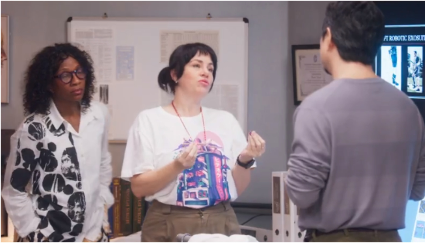 Ulisses (Chao Chen), Carol (Karine Teles) e Wanda (Magda Gomes) em