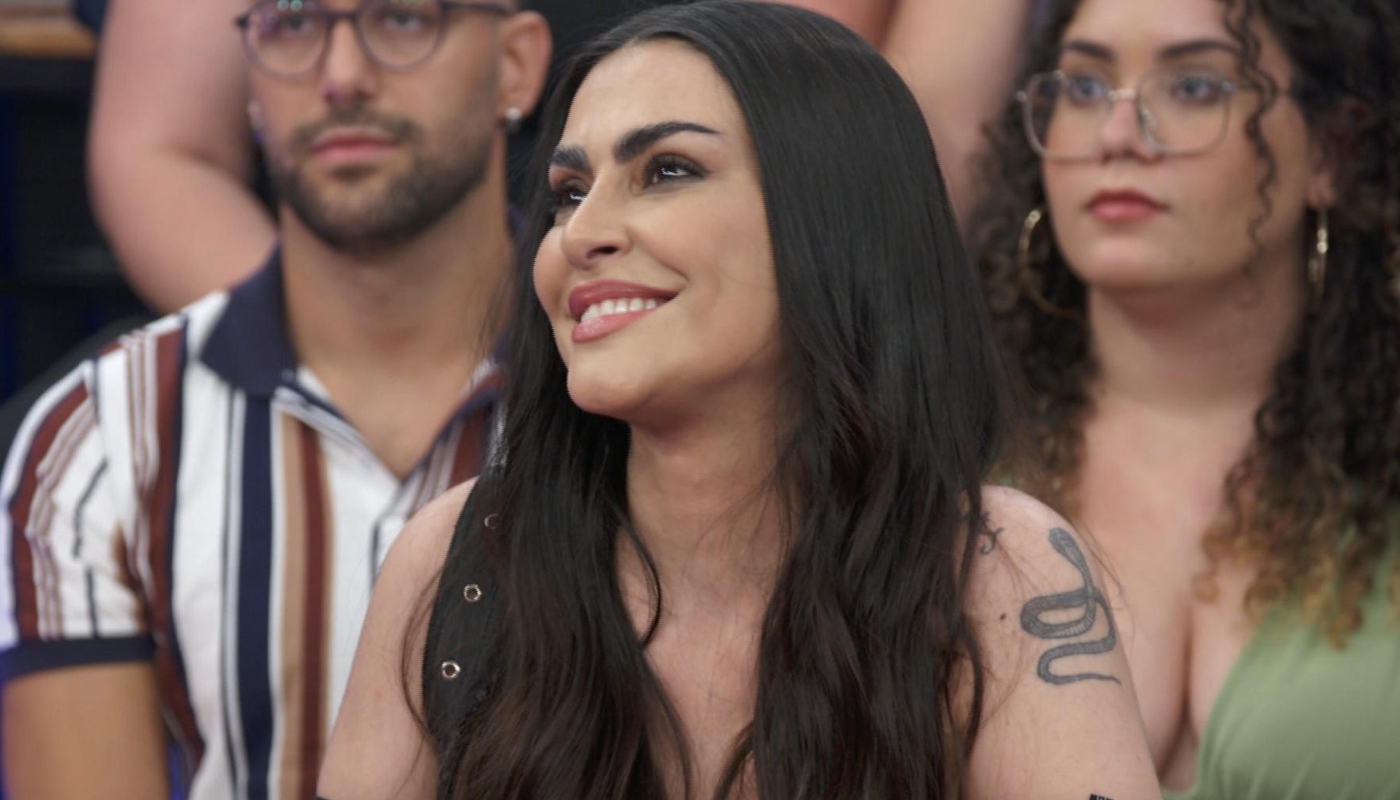 Atriz e cantora Cleo Pires no
