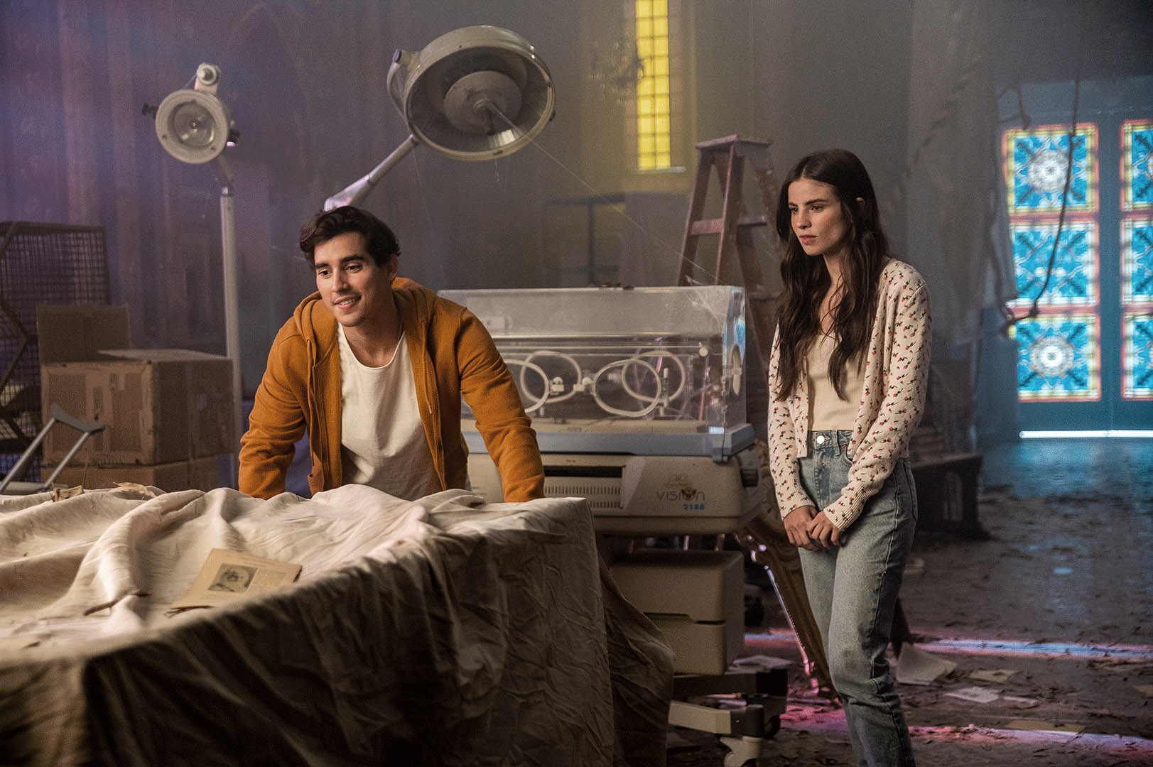 Nina (Giulia Be) e Gabriel (Henry Zaga) em