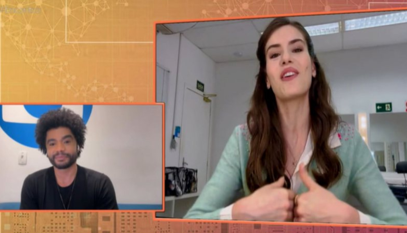 Camila Queiroz manda recado para Diogo Nogueira no