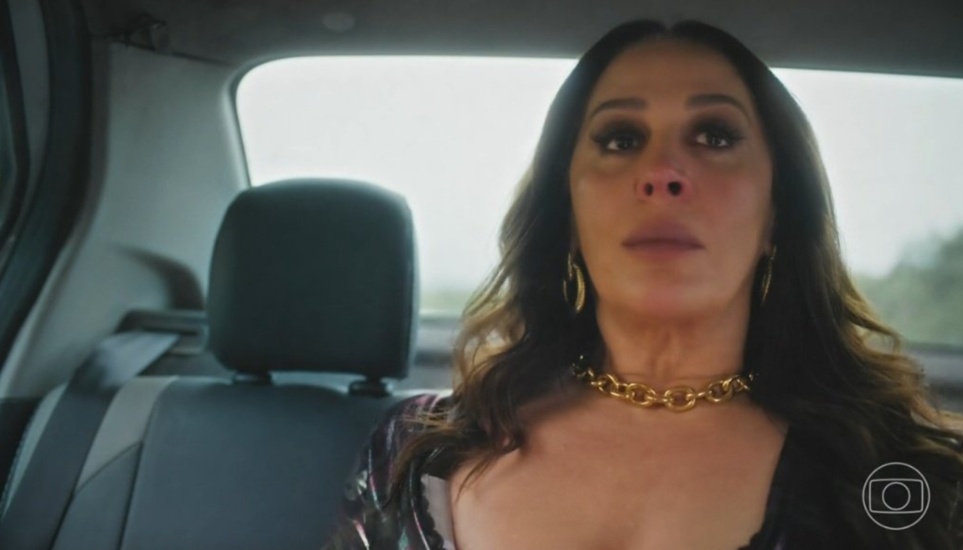 Emmy (Claudia Raia) em