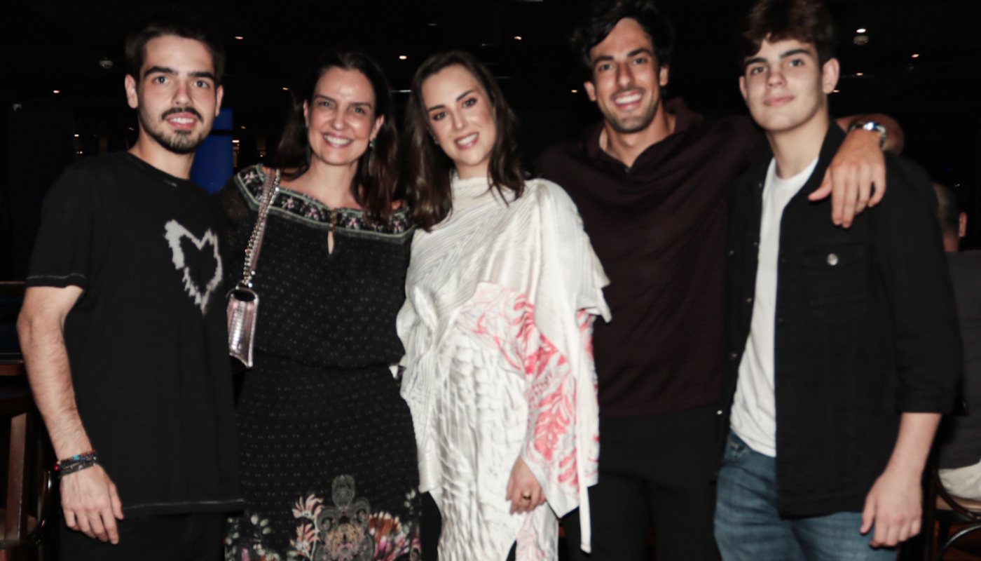João, Luciana Cardoso, Lara, Julinho Casares e Rodrigo