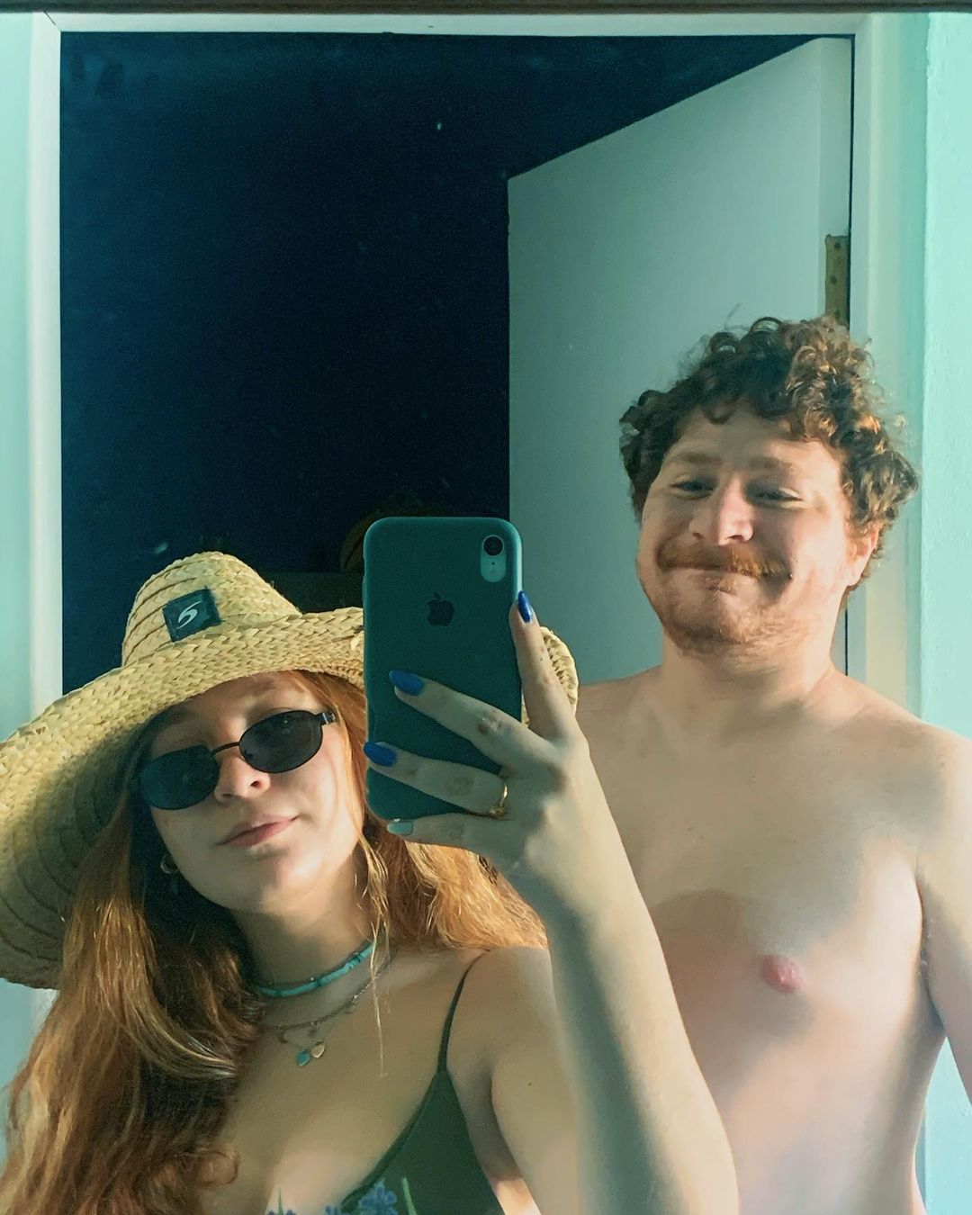 Giulia Garcia e Renan Ribeiro