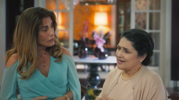 Irene (Glória Pires) e Angelina (Inez Viana) em