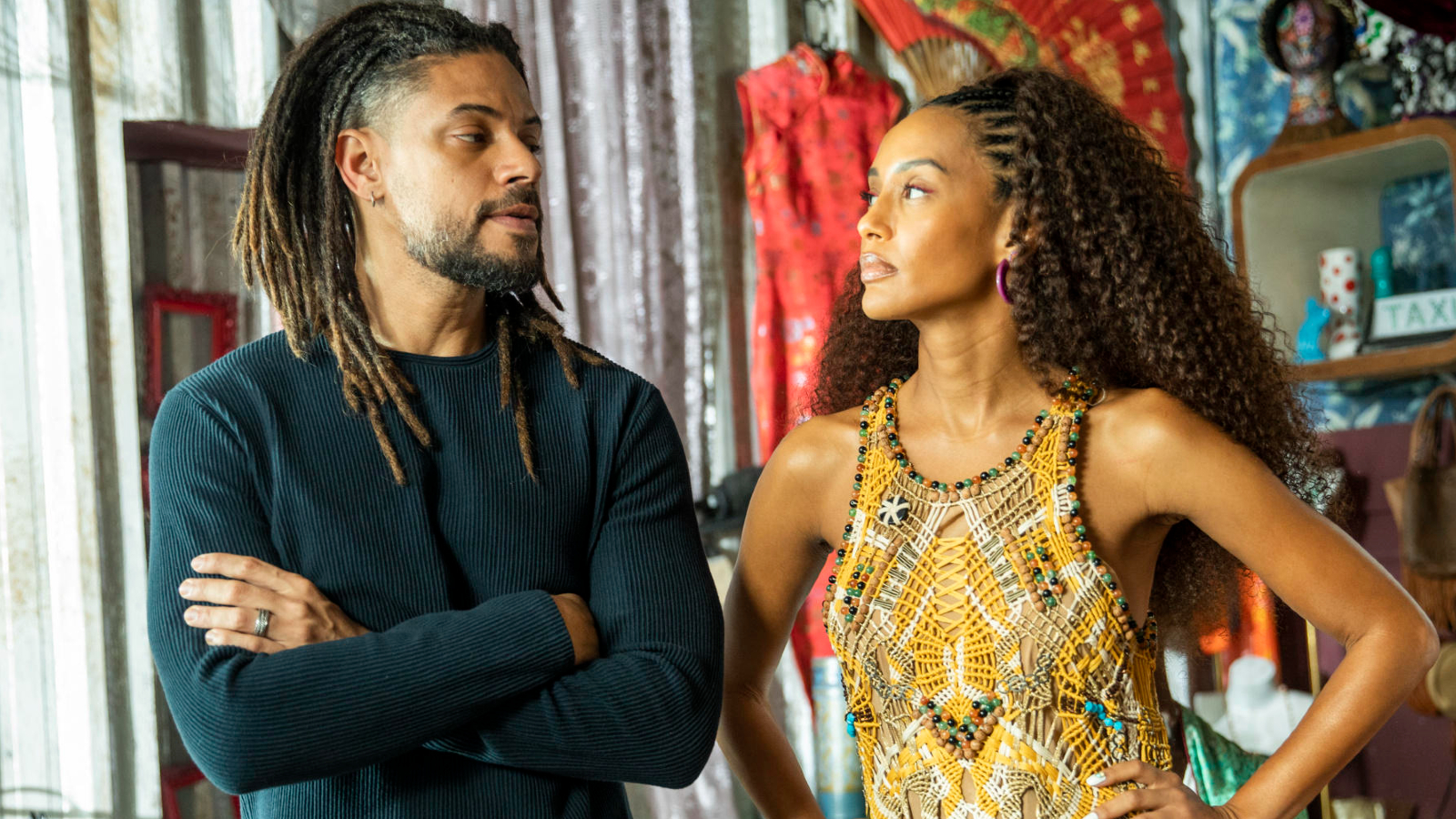 Ítalo (Paulo Lessa) e Anita (Taís Araujo) em