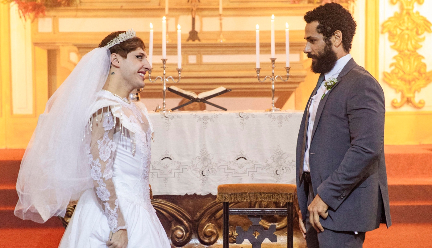 Kelvin e Ramiro se casando em um dos sonhos do capataz em