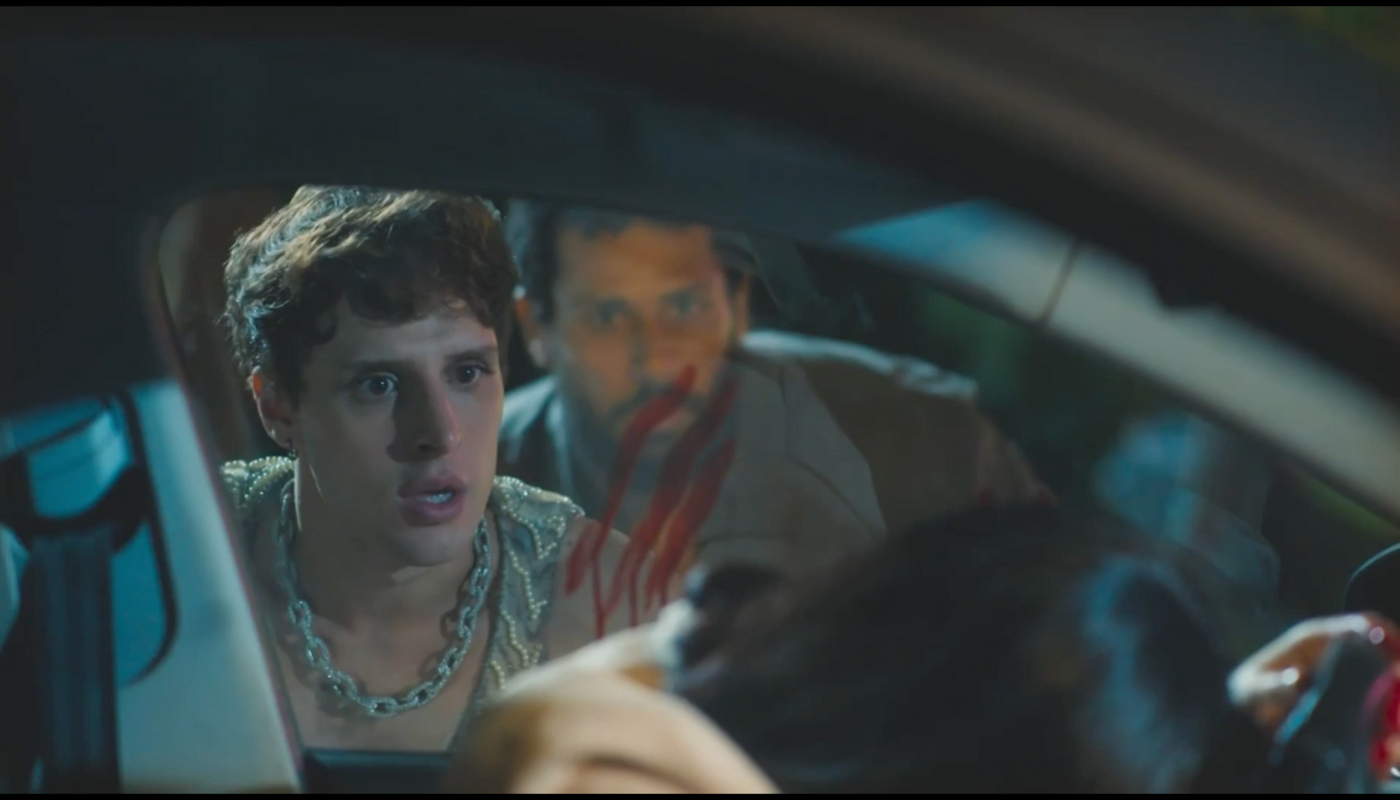 Kelvin (Diego Martins) e Ramiro (Amaury Lorenzo) em