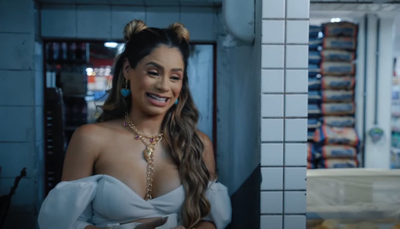 Cantora Lexa trabalhou como padeira antes da fama