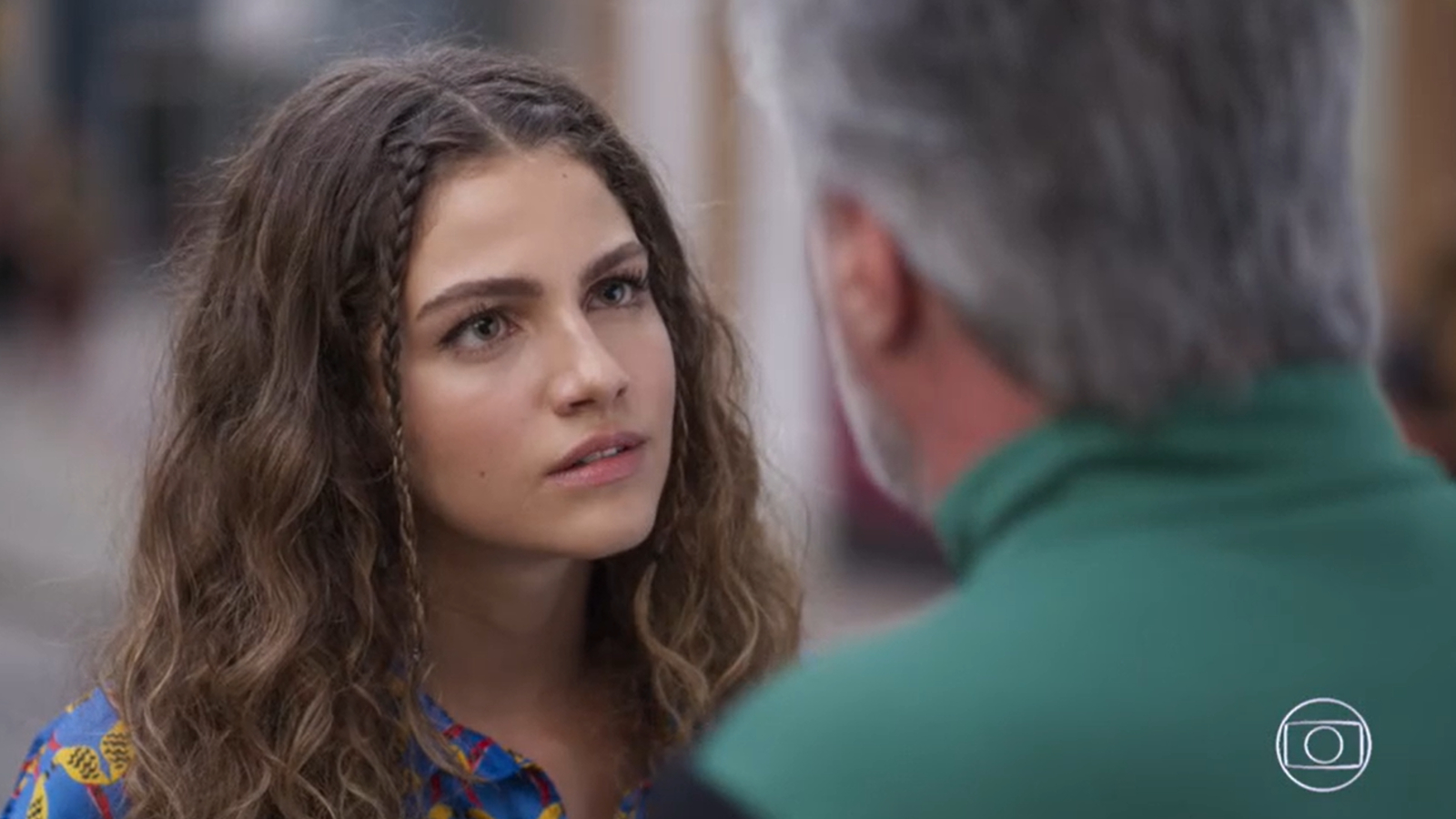 Lou (Vitoria Bohn) em