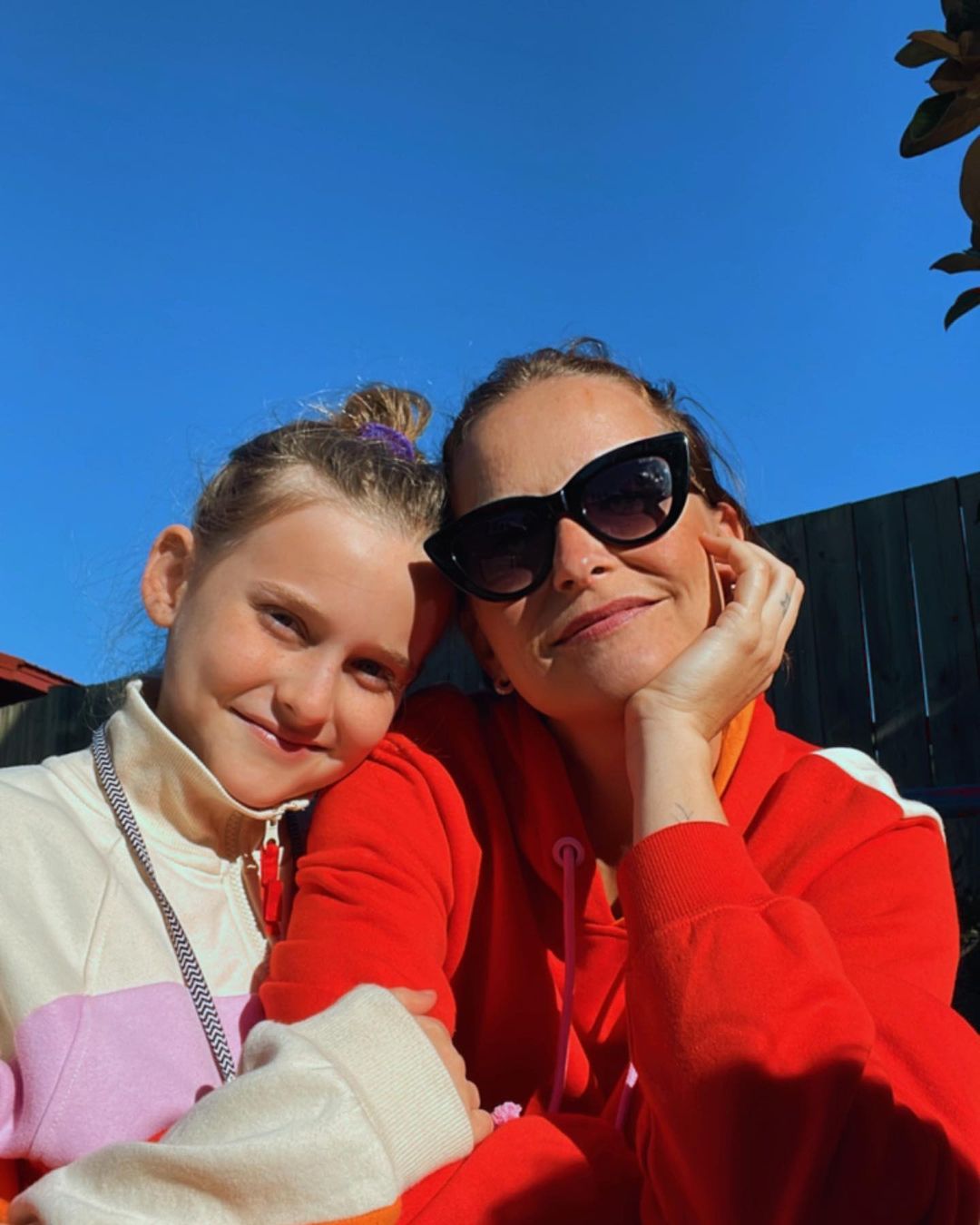 Luísa é muito parecida com Fernanda Rodrigues