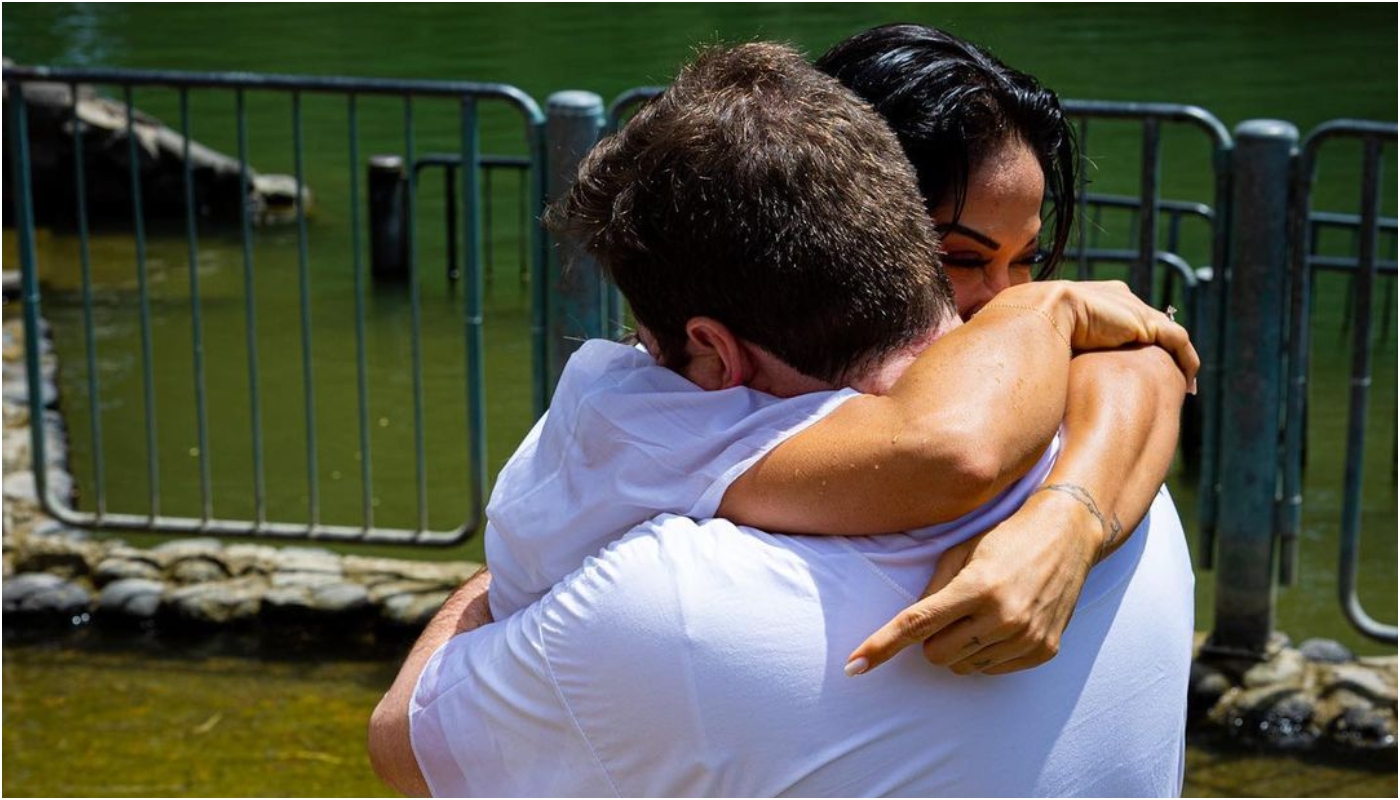 Maíra Cardi foi pedida em casamento por Thiago Nigro