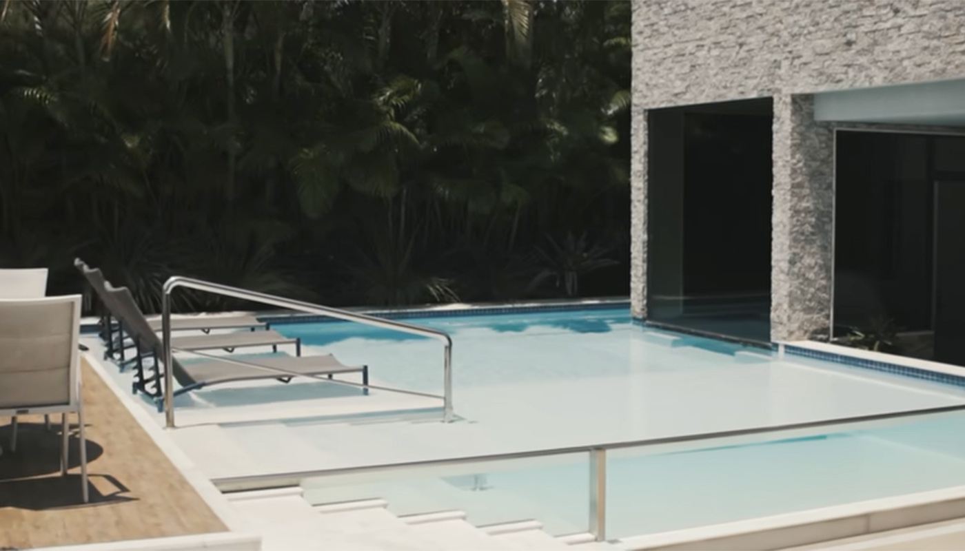 Área externa da mansão de Brunna e Ludmilla