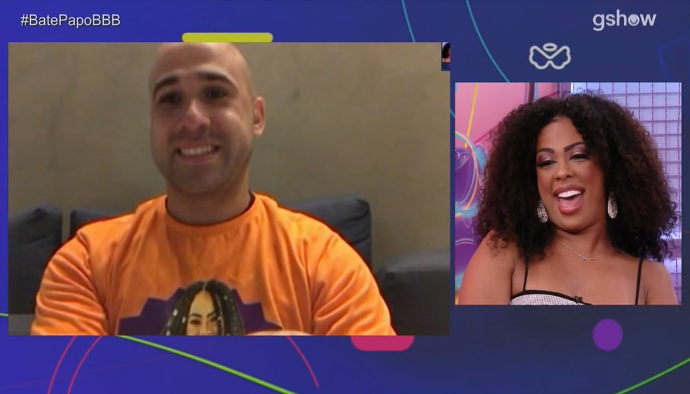 Marvvila conversa com o noivo fora do BBB23