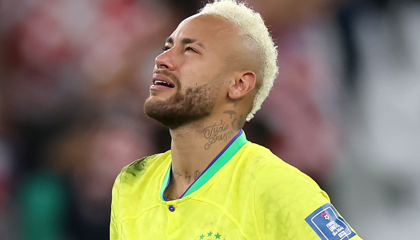 Neymar chorando após a derrota na Copa do Mundo Catar 2022