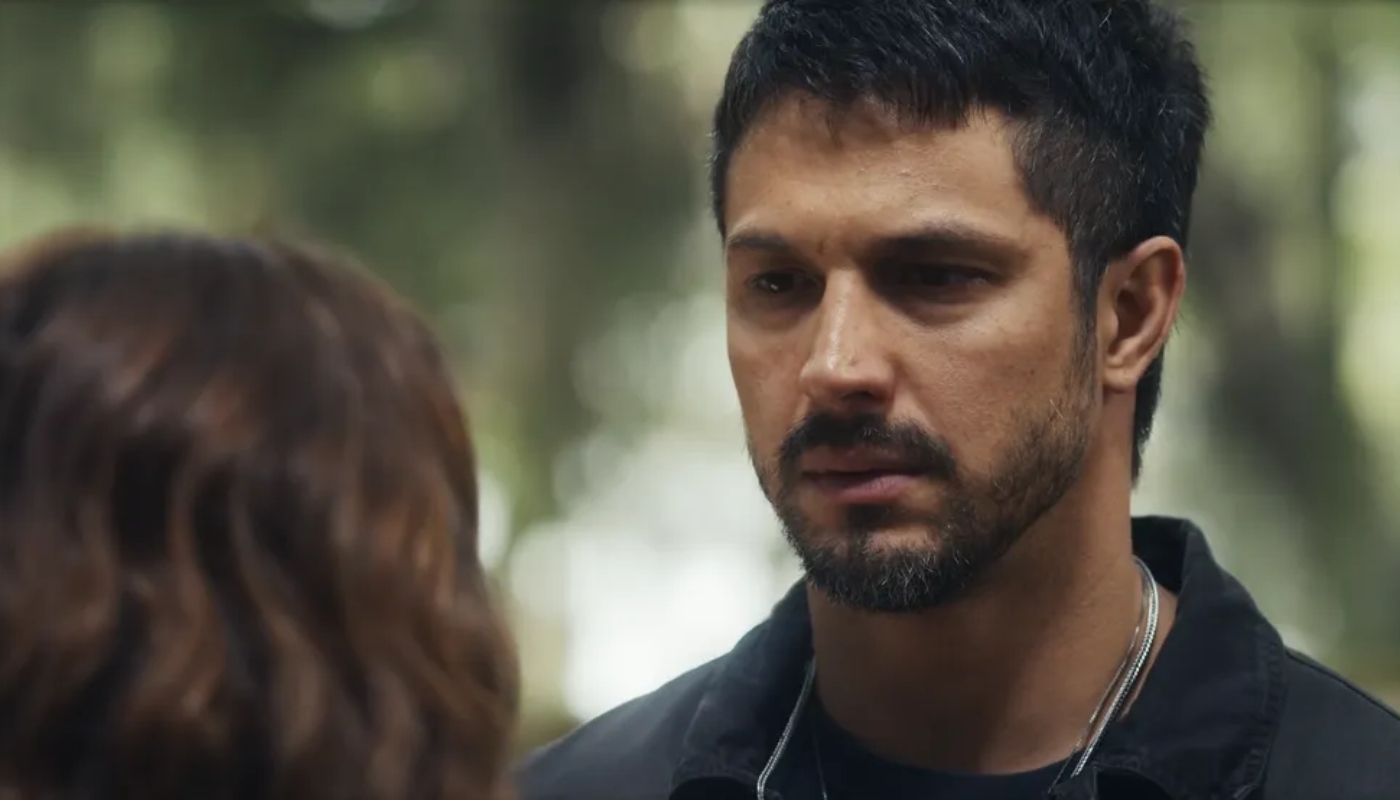 Oto (Romulo Estrela) e Brisa (Lucy Alves) em