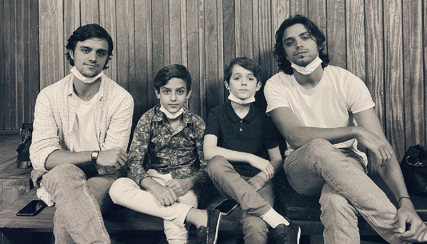 Protagonistas dos dois períodos da série do Globoplay