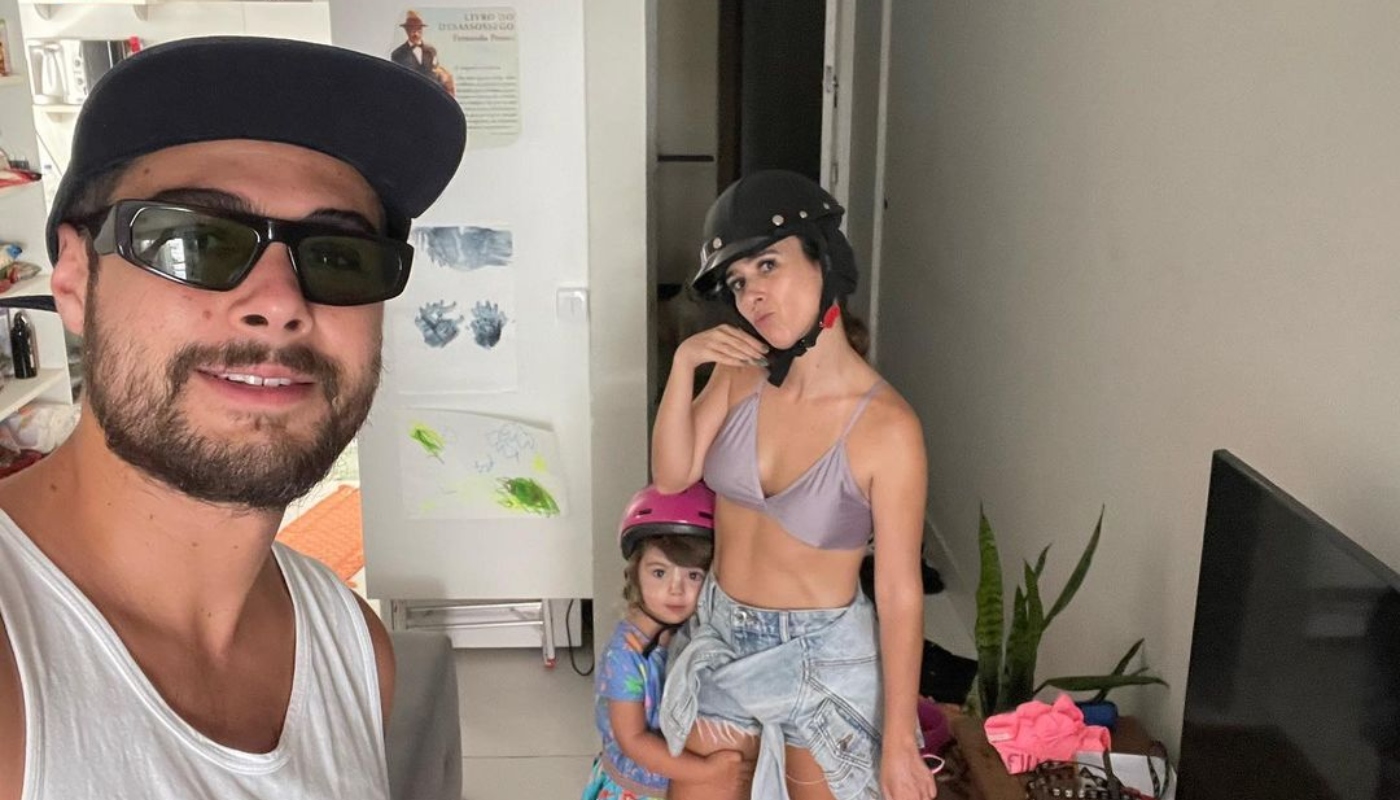 Rafa Vitti publica foto com Tata Werneck e Clara Maria:
