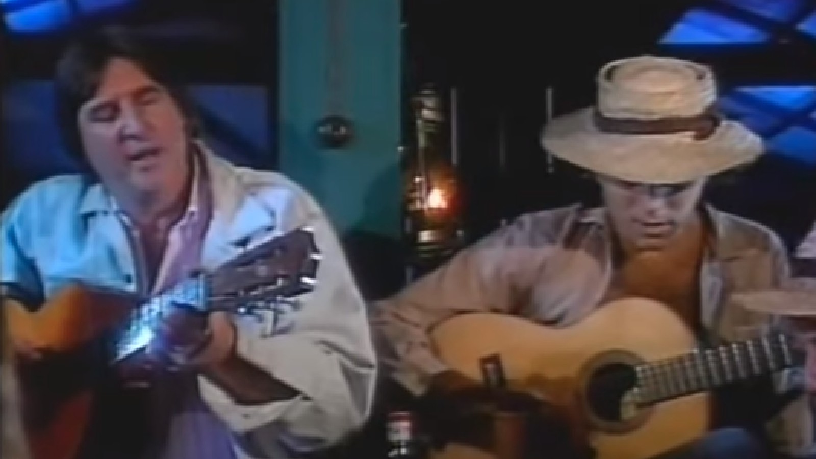 Na trama de 1990, Tibério e Trindade sempre cantavam a música.