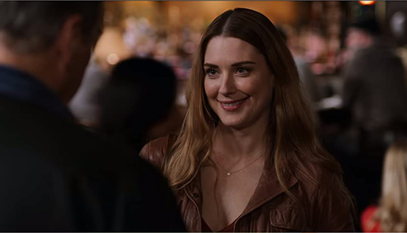 Alexandra Breckenridge em