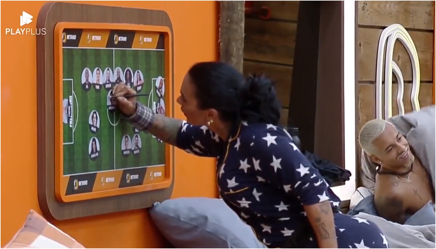 Simioni escreve em foto de Márcia Fu em