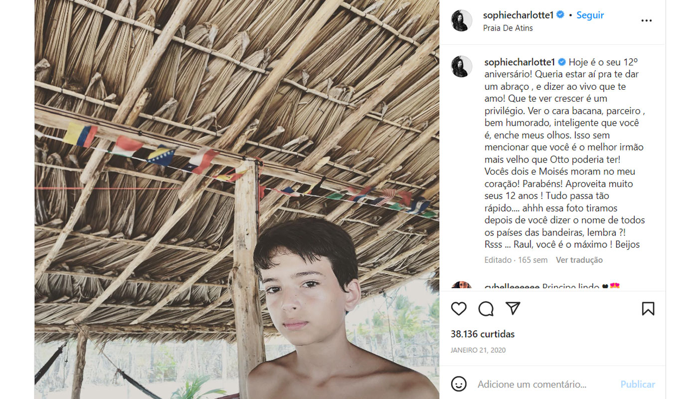 Sophie Charlotte faz homenagem ao enteado