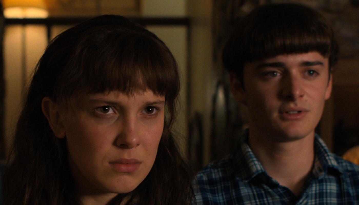 Millie Bobby Brown e Noah Schnapp em