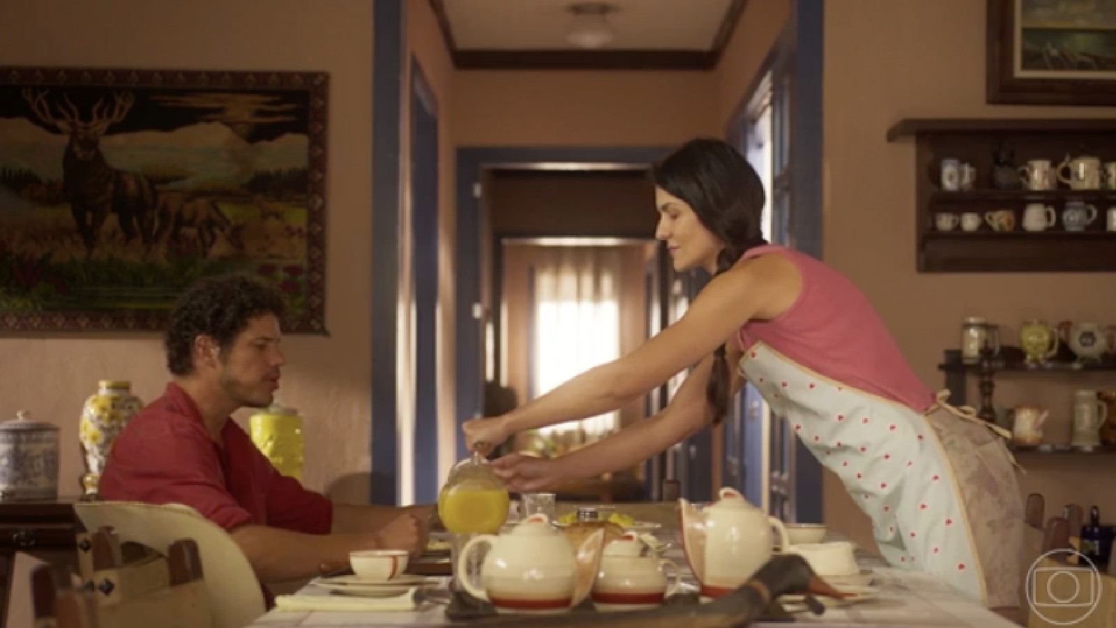 Tadeu (José Loreto) e Zefa (Paula Barbosa).