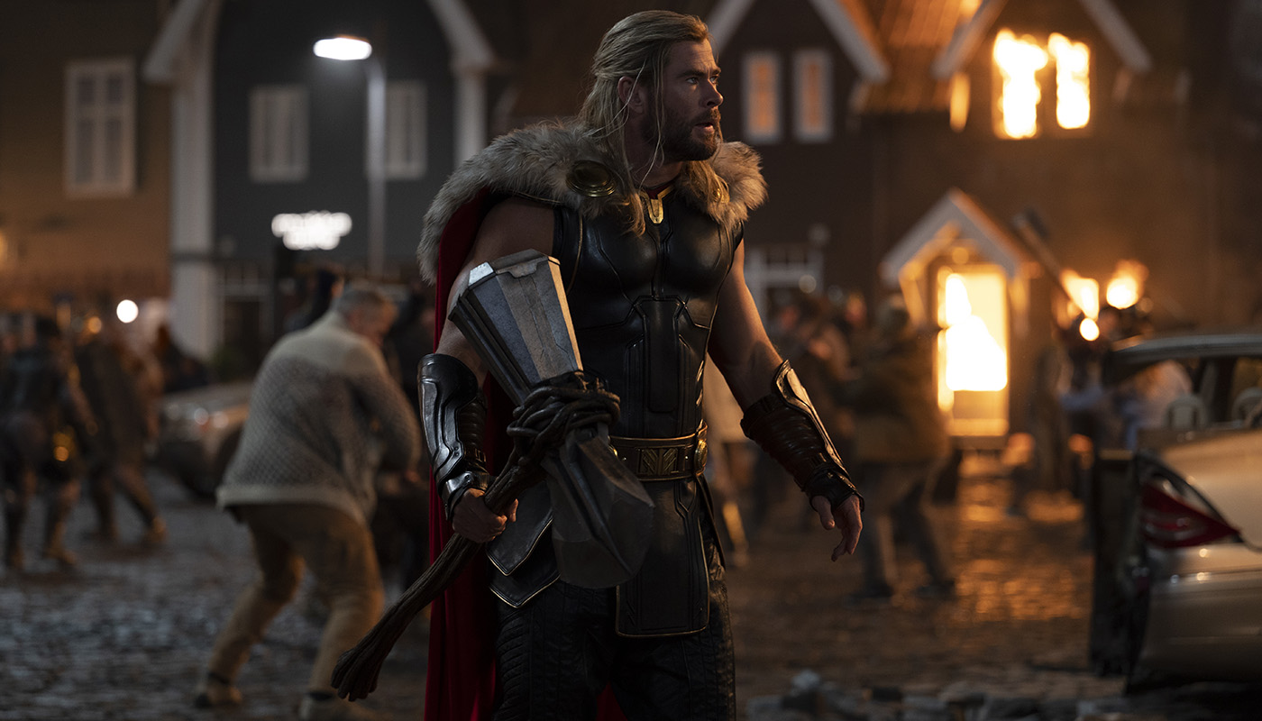 Cena do filme “Thor: Amor e Trovão”