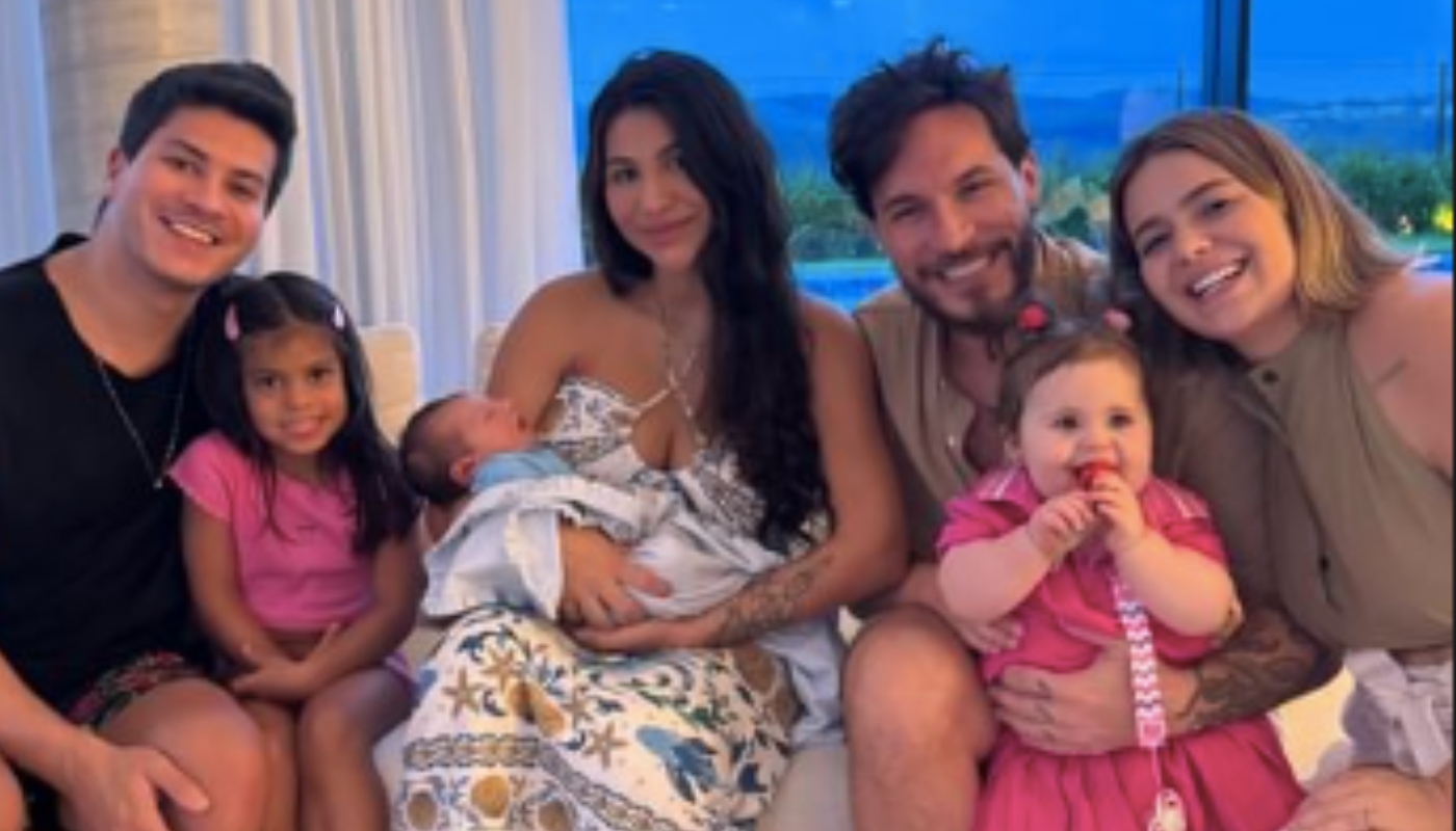 Arthur Aguiar e Jheny Santucci recebem Viih Tube e Eliezer