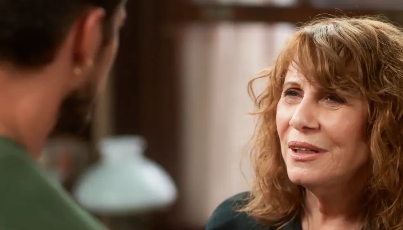 Wilma (Renata Sorrah) faz revelação a Lui Lorenzo (José Loreto) em