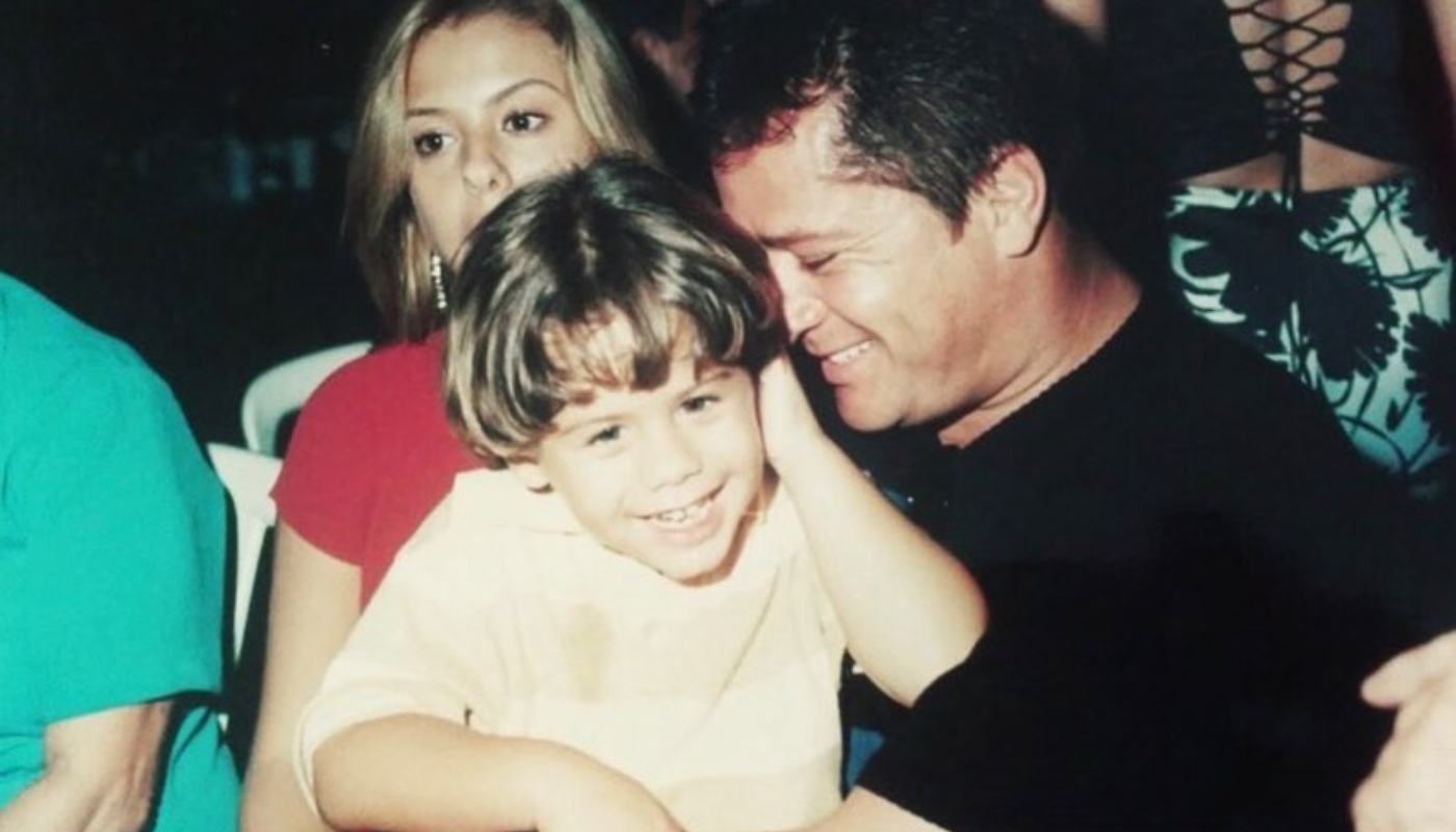 Zé Felipe resgata foto com Leonardo